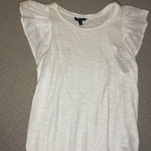 White shirt with ruffle sleeves